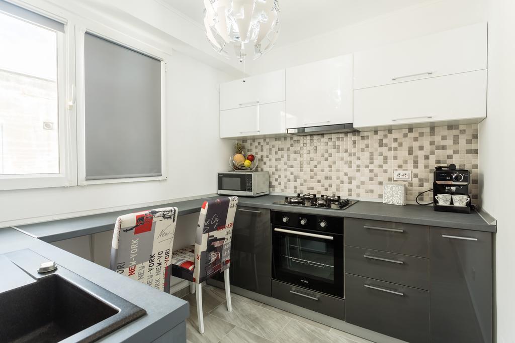 Appartamento Bright House Bucarest Esterno foto